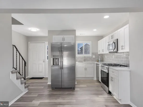 91 La Cascata, Clementon, NJ 08021