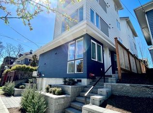 619 Malden Ave E #32, Seattle, WA 98112