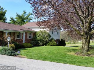 227 Mill St, Fawn Grove, PA 17321
