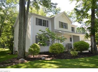 8938 Starlight Dr, Macedonia, OH 44056