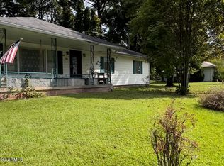 701 Sycamore Ln, Oliver Springs, TN 37840