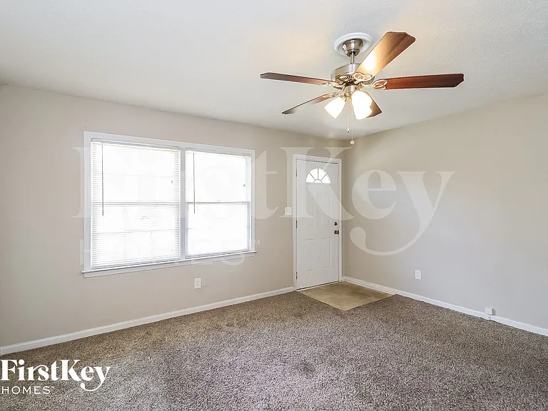 6698 Kull Dr — Photo 8