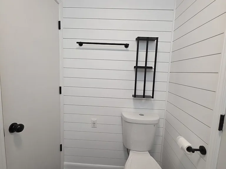 105 Becky Dr — Photo 15