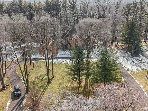 3rd image of 1111 Towsley Ln