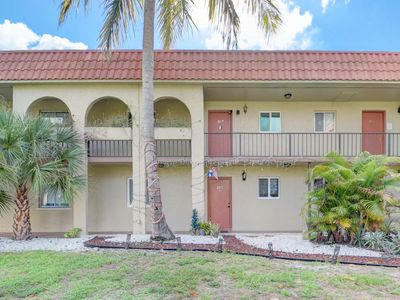 6074 Forest Hill Boulevard Apt 207, West Palm Beach, FL, 33415