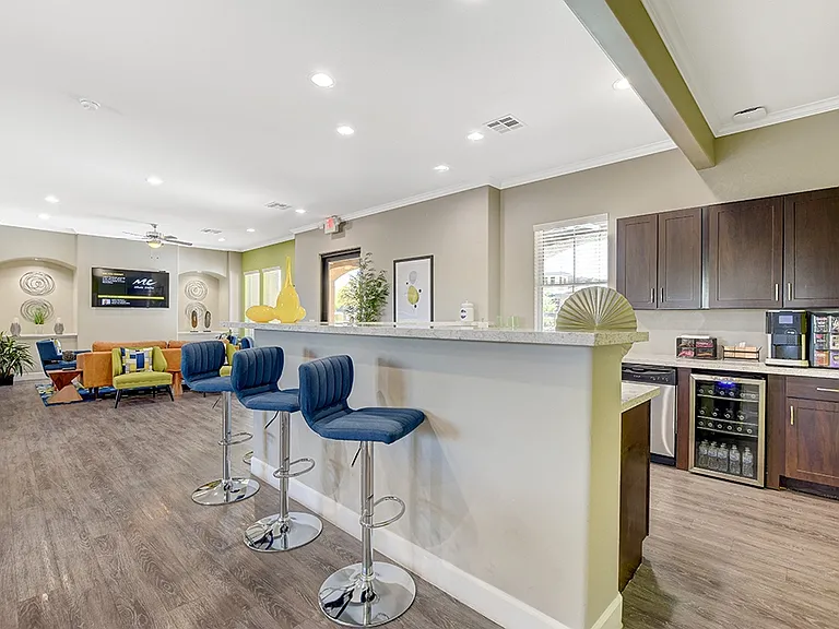 Morningstar Apartments — Photo 8