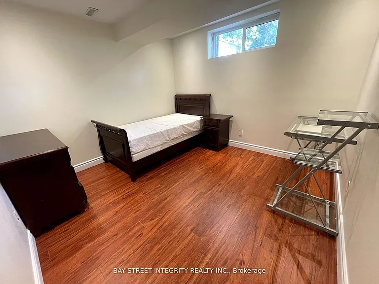 320 Drewry Ave #BASEMENT — Photo 8
