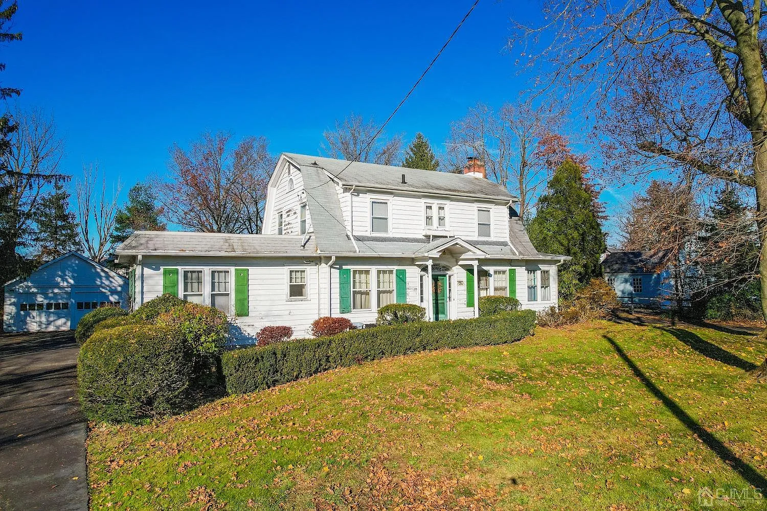 790 Ridge Rd photo 1