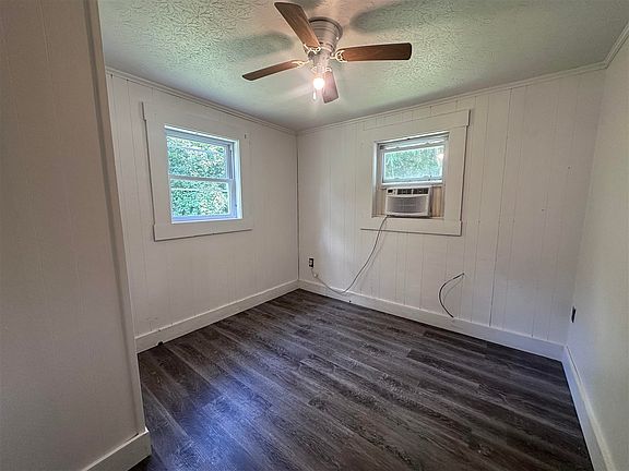 5th image of 628 & 630 W Main St