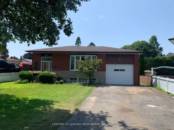 209 Wayne Ct #Basement, Oshawa, ON L1G 3R6