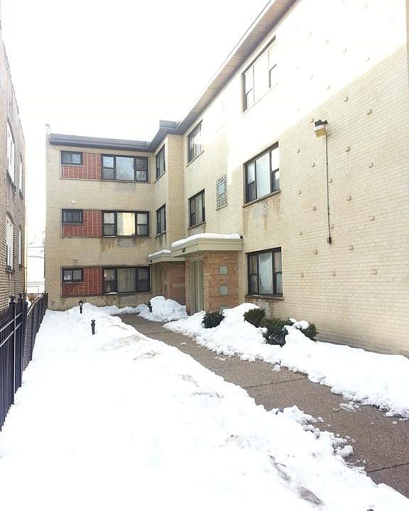 1st image of 6420 N Hamilton Ave APT 1D