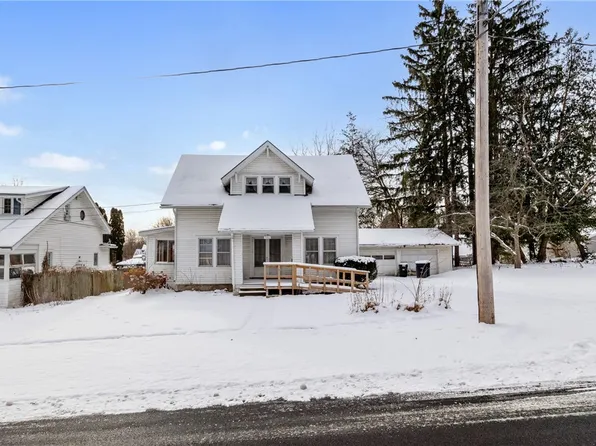 106 Highland Dr, Penn Yan, NY 14527