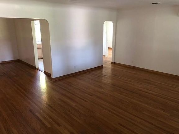 5th image of 101 W Naomi Ave