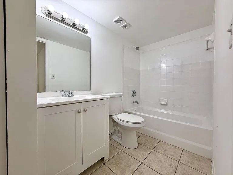 1239 N Benoist Farms Rd #110 — Photo 7