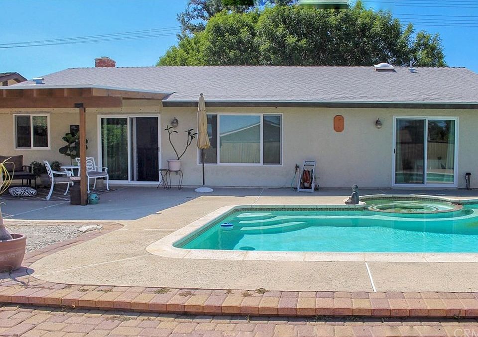 1st image of 32160 Machado St