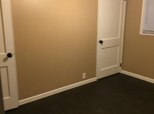 665 S Fairview Ave, Decatur, IL 62522