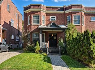 595 Victoria Ave, Westmount, QC H3Y 2R8