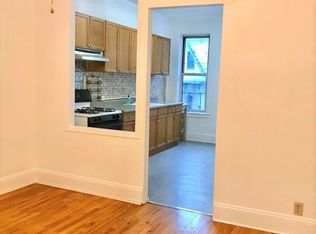 34-55 41st St #2R, Long Island City, NY 11101