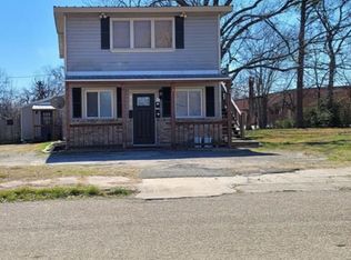 1001 Main St #B, Commerce, TX 75428