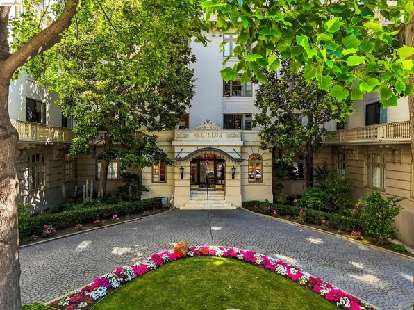 200 Lakeside Dr APT 801, Oakland, CA 94612