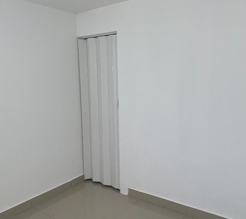 Unit Photo