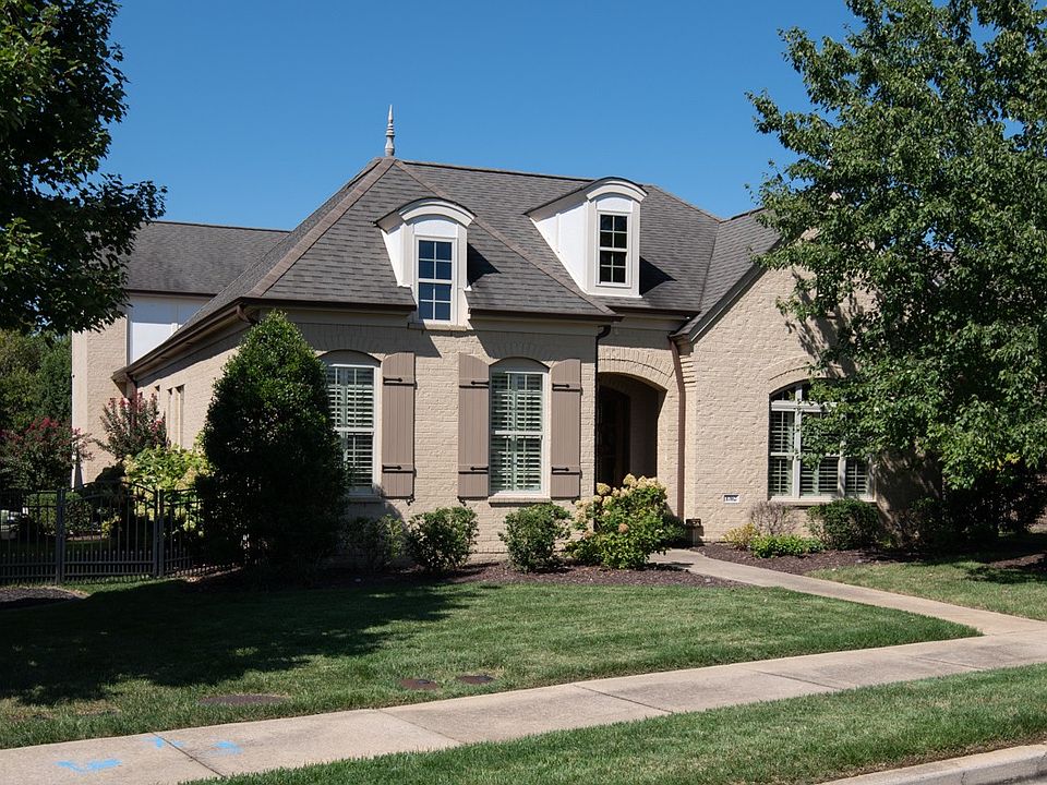 1st image of 1702 Noah Ln