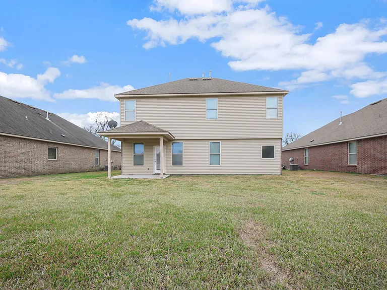 39405 Legacy Lake Dr — Photo 43