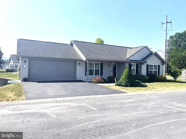 22 Cheswyck Dr, Mc Alisterville, PA 17049