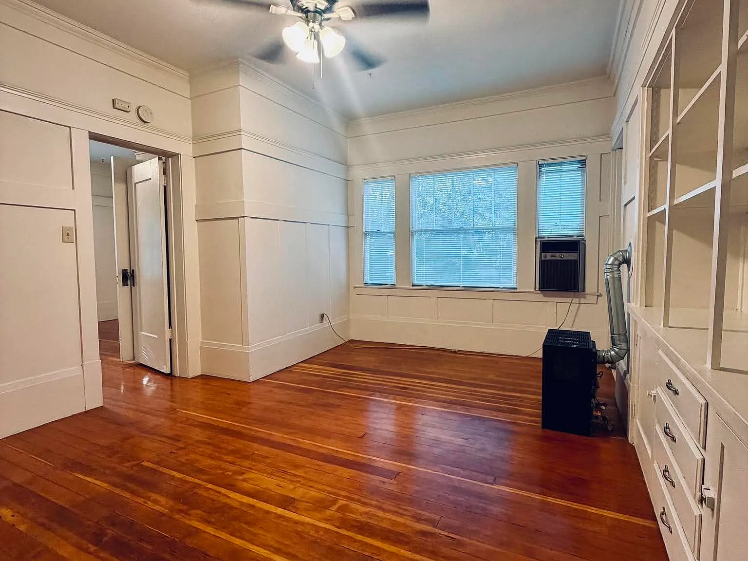 1 bed, 600 sqft, $1,595 — Photo 2