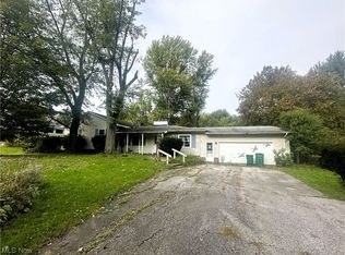 7718 Little Mountain Rd, Mentor, OH 44060