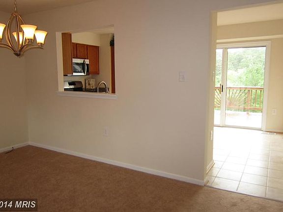 4th image of 10251 Jamaica Ln