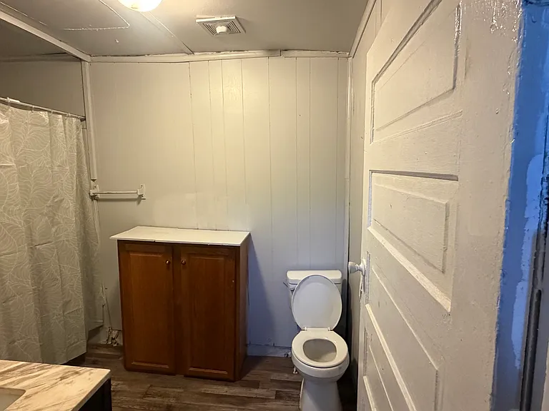 1108 Wyllie Ave — Photo 9