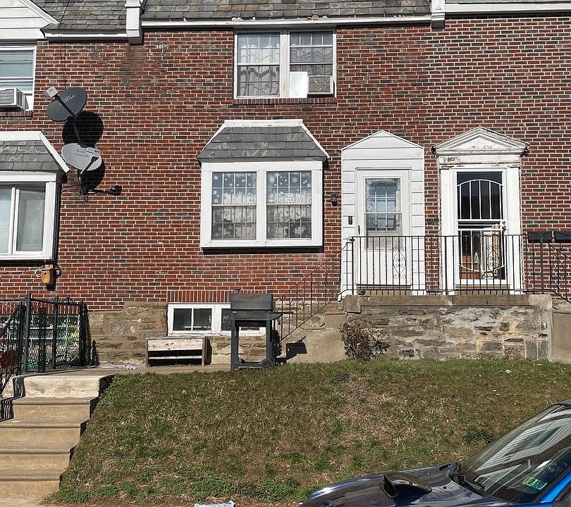 1st image of 1245 Hale St