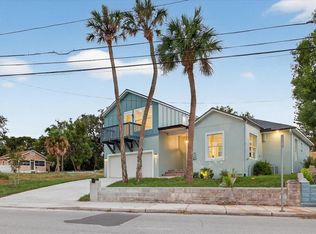 207 Athens St, Tarpon Springs, FL 34689