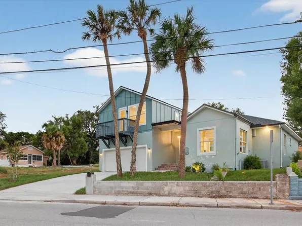 207 Athens St, Tarpon Springs, FL 34689