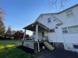56 W Moreland Ave #A, Hatboro, PA 19040