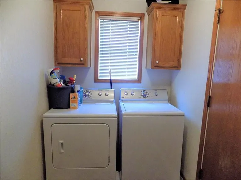 2306 Raintree Path — Photo 8