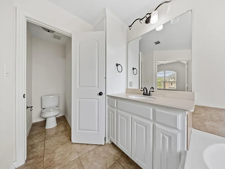 2245 Caniesto St — Photo 22