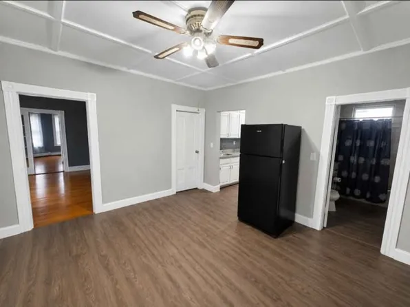 45 Grove St #2, Haverhill, MA 01832