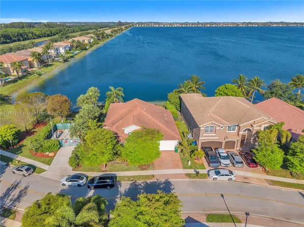 5342 SW 173rd Ave, Miramar, FL 33029