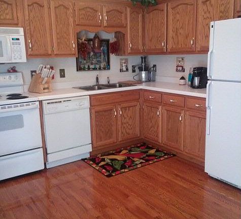 5th image of 205 Gateway Dr