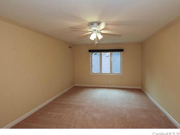 4th image of 3420 Ravencliff Dr