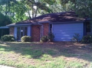 2625 Green Oaks Dr, Montgomery, AL 36107