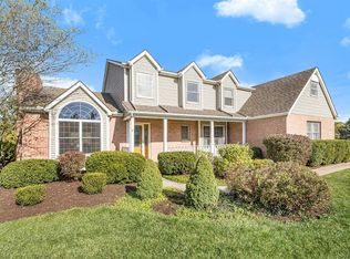 6651 Ralaric Dr, Dexter, MI 48130