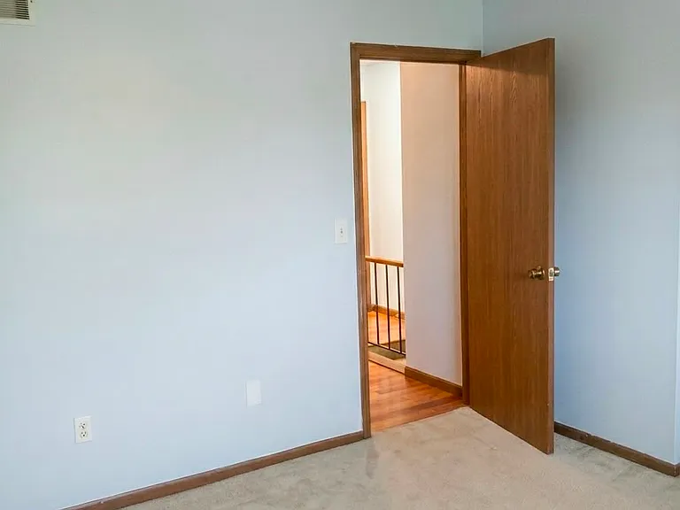 1541 Park Place Dr — Photo 12
