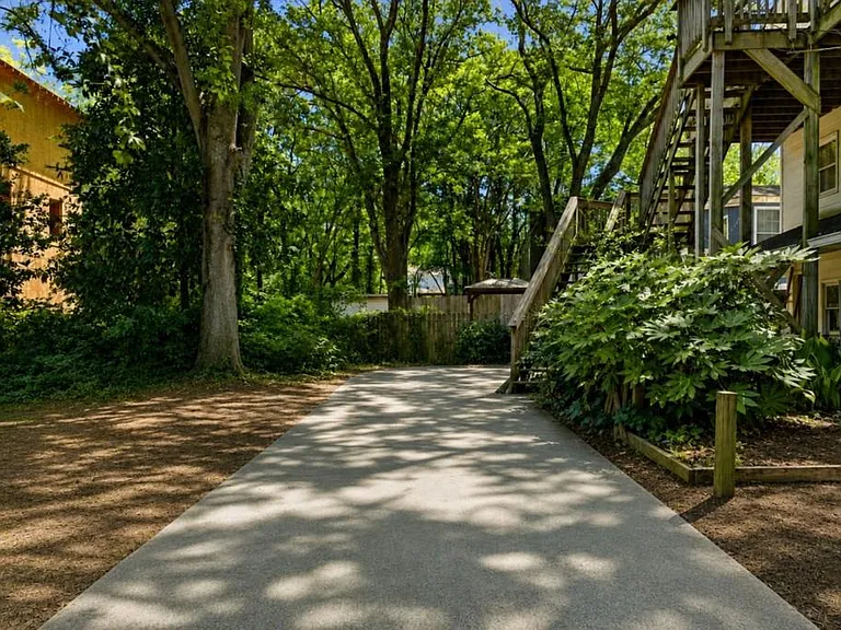 515 Calhoun St NW — Photo 25