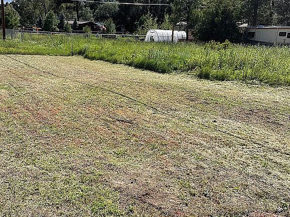 5th image of 2815 Feather Ln