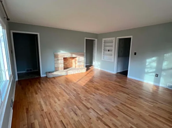 (undisclosed Address), Buchanan, MI 49107