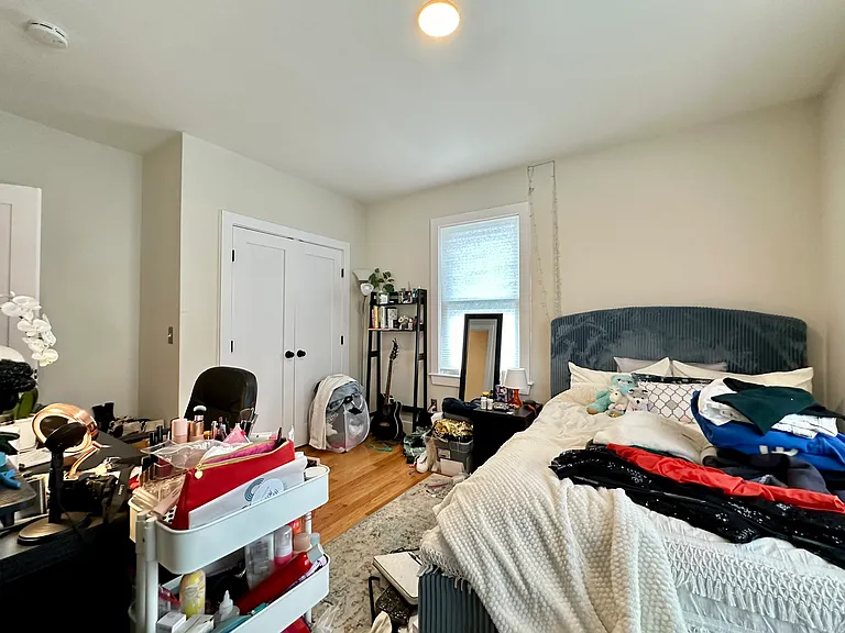 839 Parker St #1R — Photo 18