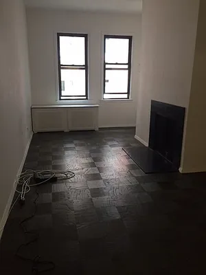 Rented by Solil Management | media 12